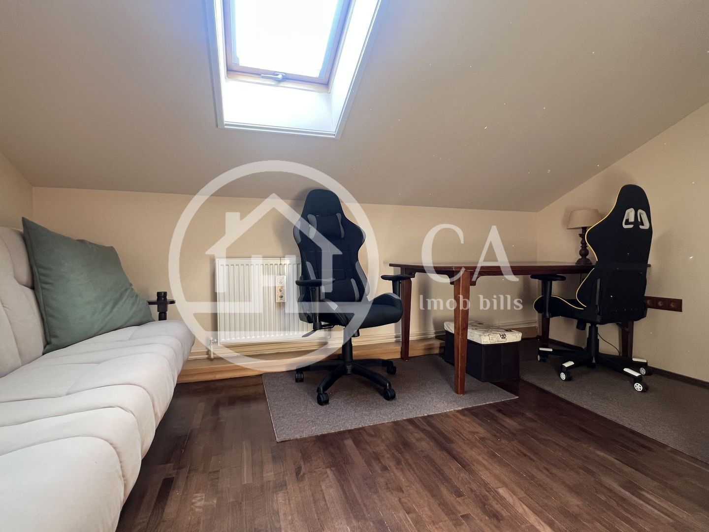 Casa cu 5 camere de vânzare in zona Centrala, Oradea - Poză 21