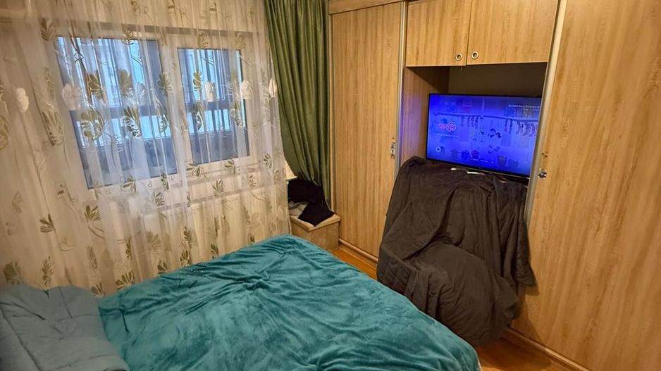 3 camere decomandat Metrou Crângași + Parcare - Poză 3