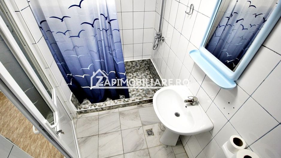 Casa 4 camere,4 bai,1 bucatarie,1 living,120 mp,500mp teren - Poză 7