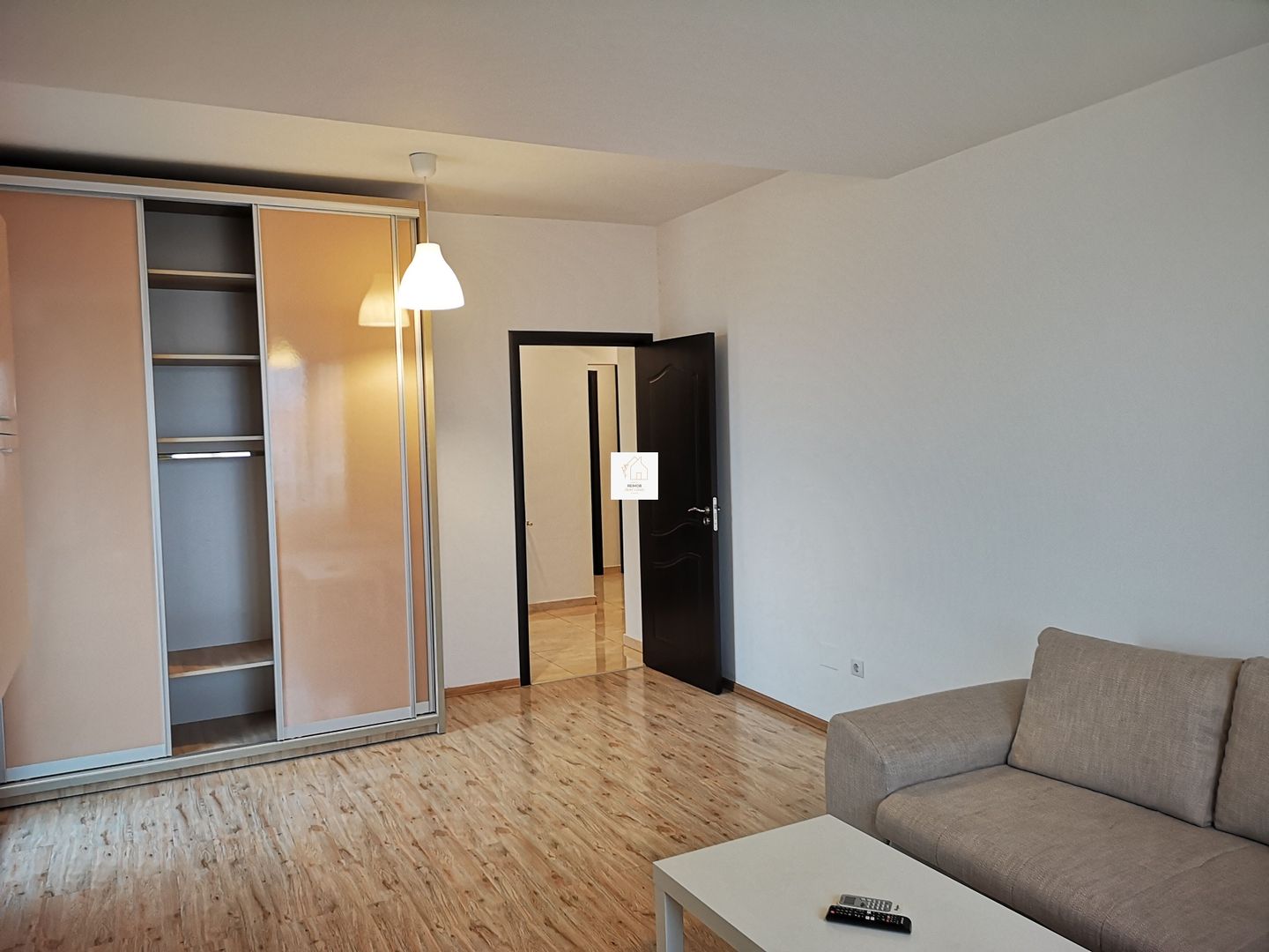 Apartament Crangasi Politehnica Grozavesti 4 minute metrou - Poză 3