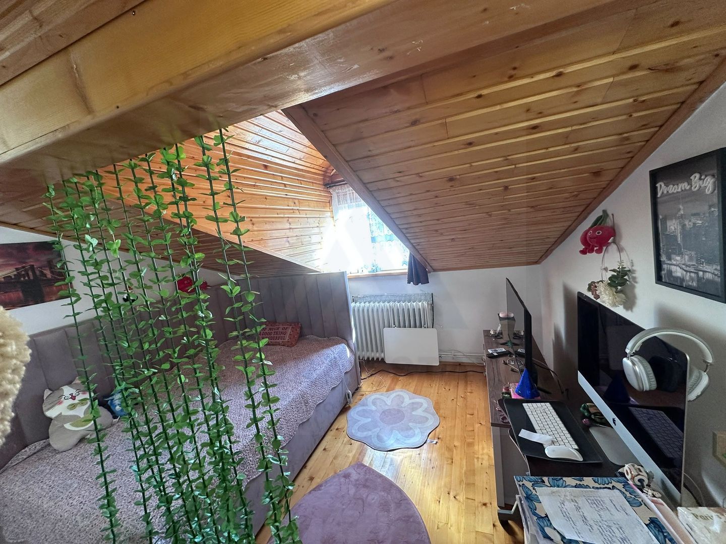 Apartament 3 camere decomandat  78 mp pivnita curte  in zona Centrala - Poză 11