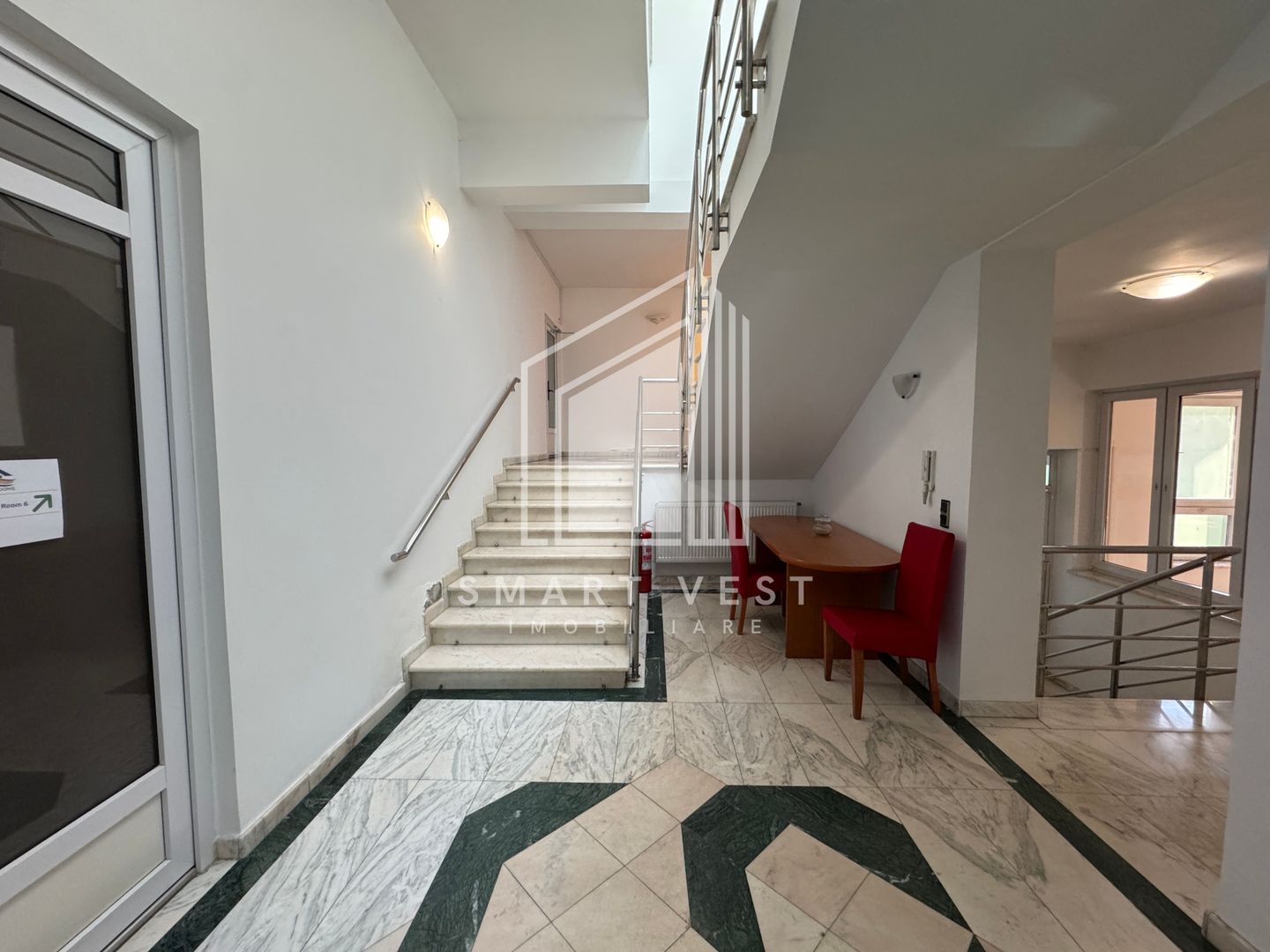 IMOBIL CENTRAL 500 MP | 8 CAMERE CU BĂI PROPRII | INVESTIȚIE - Poză 30