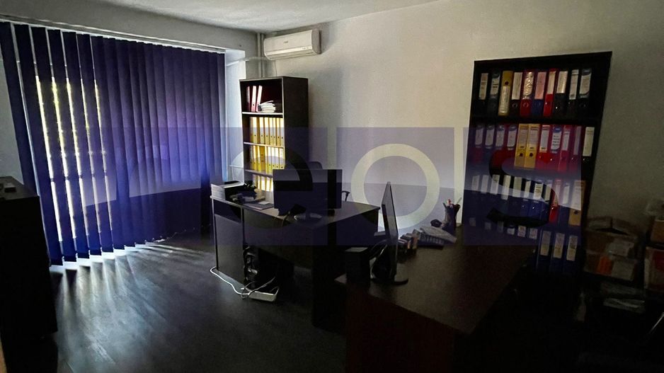 INCHIRIERE APARTAMENT-BIROU  4 CAMERE | DECOMANDAT |  BLD. UNIRII - Poză 2