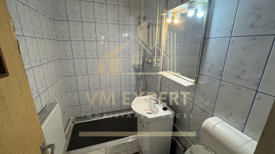 APARTAMENT 3 CAMERE ETAJ 4 CAMPULUNG VISOI - Poză 6