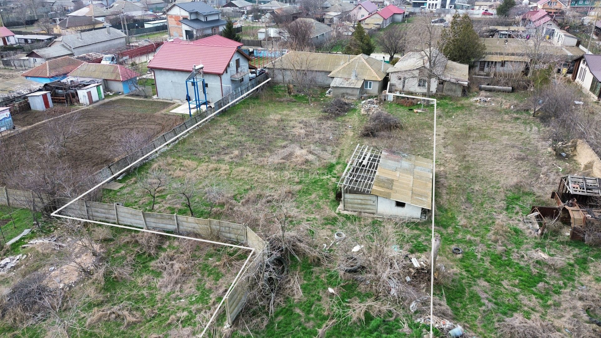 Casa batraneasca de vanzare cu 1235 mp teren in Corbu - Poză 3