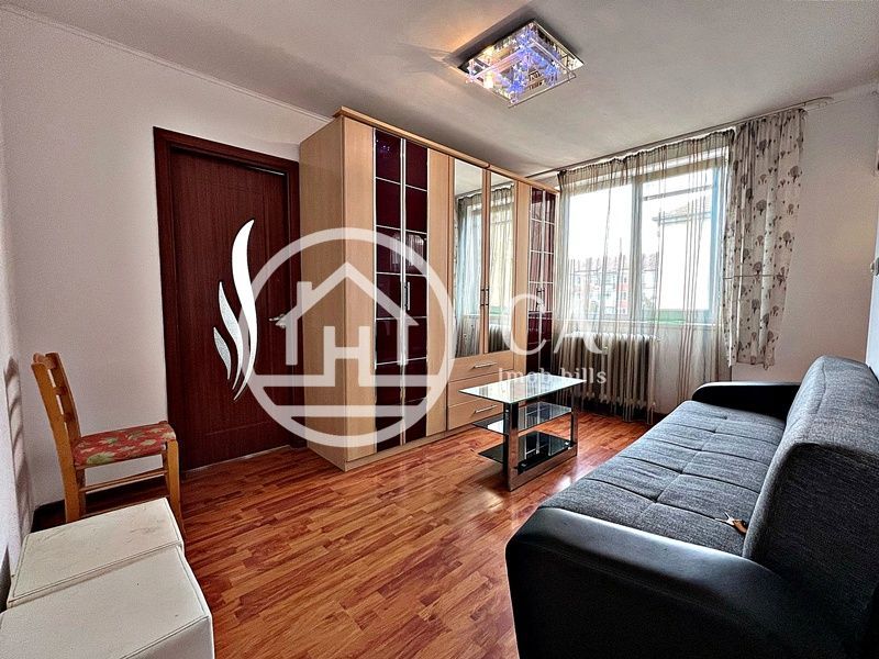 Apartament de vânzare cu 2 camere în zona Rogerius, Oradea - Poză 1