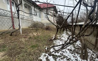 Casă bătrânească în Comuna Brătila - Poză 2