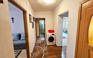 Apartament 4 camere, 2 balcoane, 2 bai, 79 mp utili, zona Closca - Poză 5