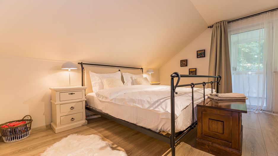 Vila de lux,  de inchiriat! Drumul Poienii! - Poză 23