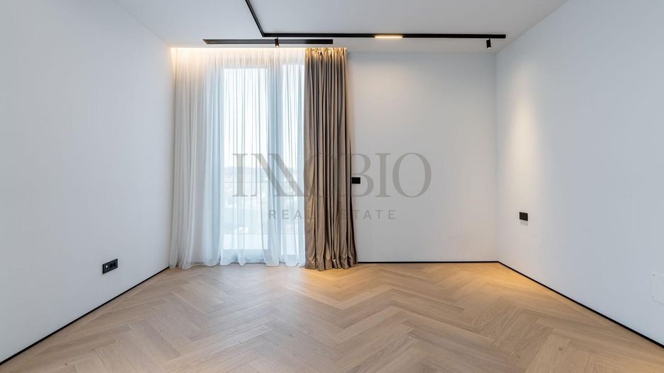 Luxury Villa | Forest Views | Jacuzzi | Pipera - Poză 15