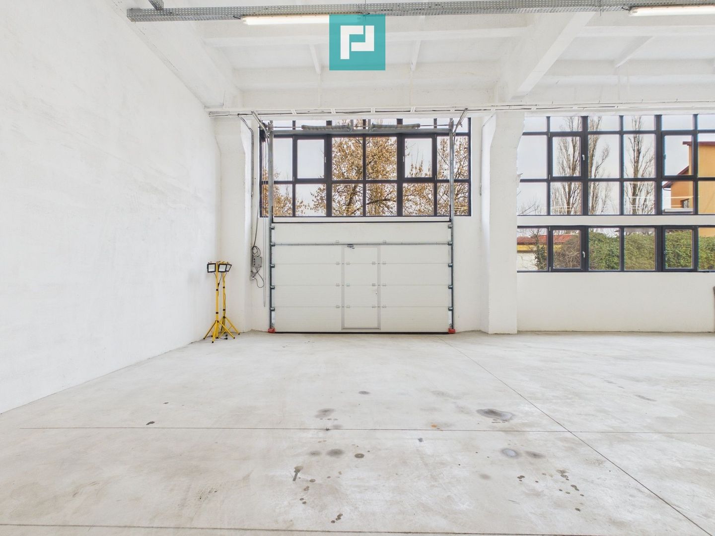 Hală industrială de 295 mp în Arad - Poză 3