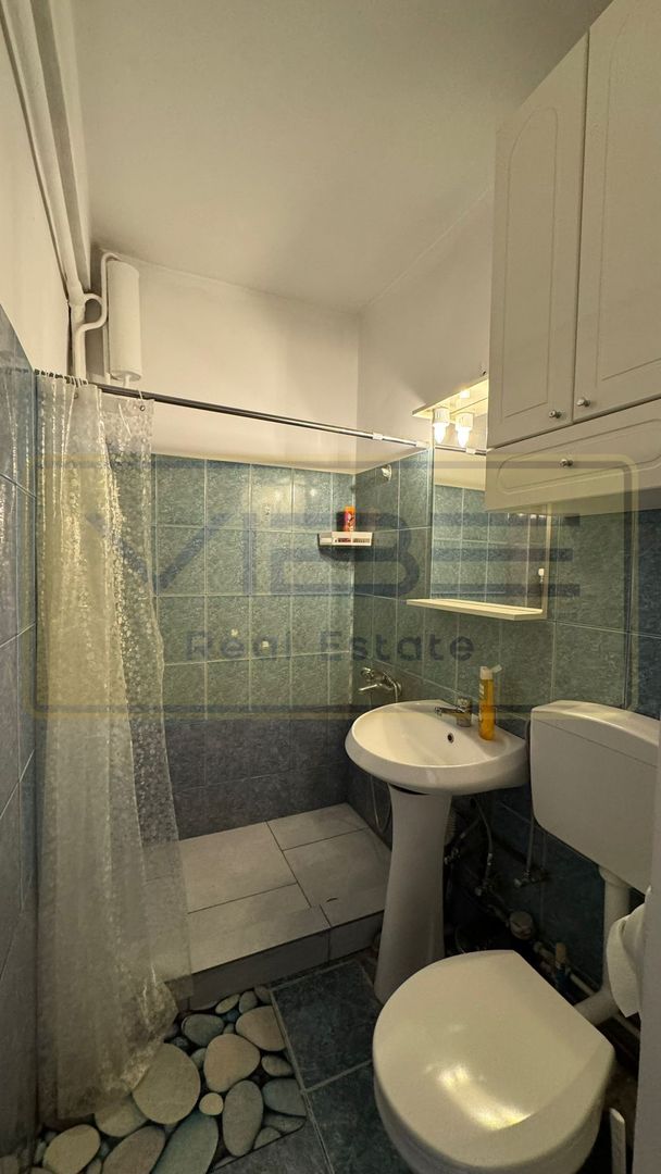 Apartament 2 camere decomandat Alexandru cel Bun - Poză 15