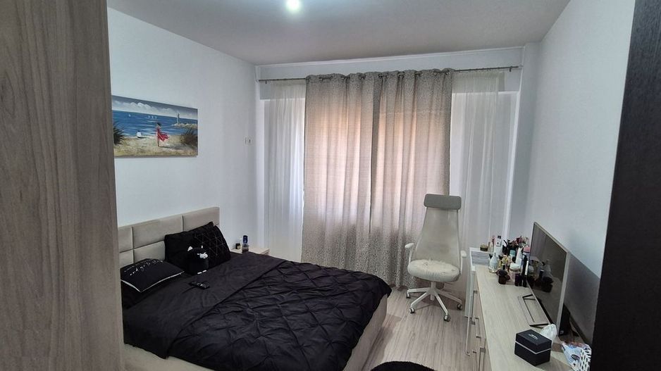 De vanzare apartament 2 camere Militari Residence - Poză 1