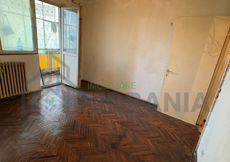 Apartament 2 camere de vânzare, Iași, zona Alexandru cel Bun, 57 mp, etaj 4/10, 87.500 EUR - Poză 3