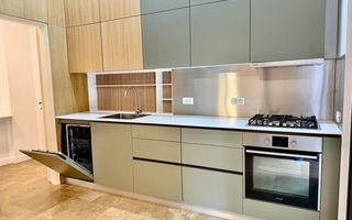 Refined Luxury Residence | Exclusive Villa with Private Spa - Poză 8