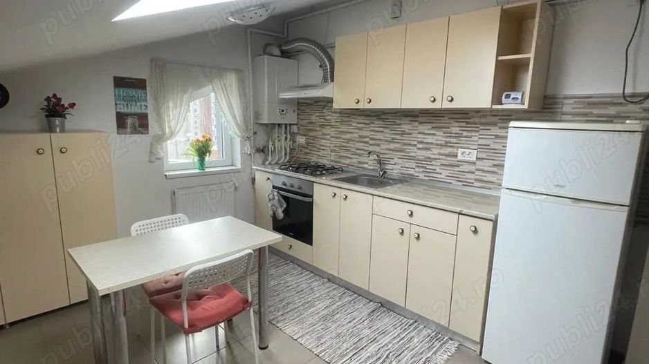 Închiriez apartament 2 camere, Liberty Center, centrală, cat-friendly - Poză 4
