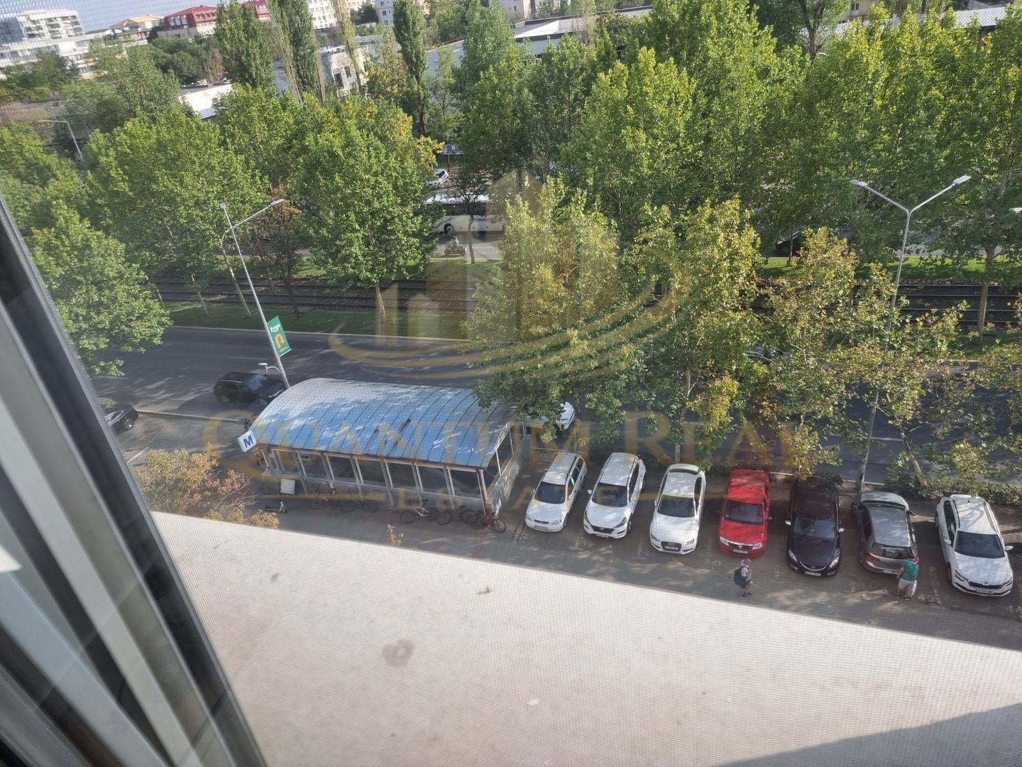 Apartament 2 camere renovat ,Titan langa metrou 1Decembrie - Poză 3