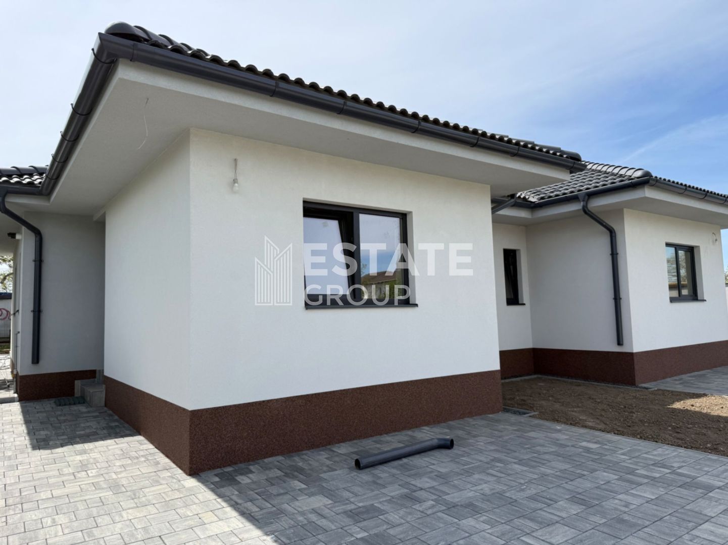 Duplex pe parter Mosnita Veche - Poză 2