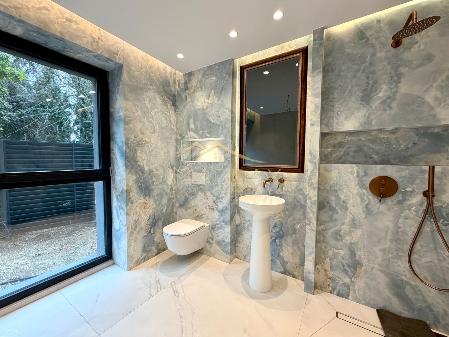 Duplex 4 camere cu gradina //  200 mp + curte 150mp // Straulesti - Poză 26