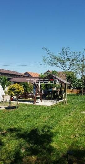 Proprietate premium cu teren de 2.000 mp | Casă 412 mp utili - Poză 12