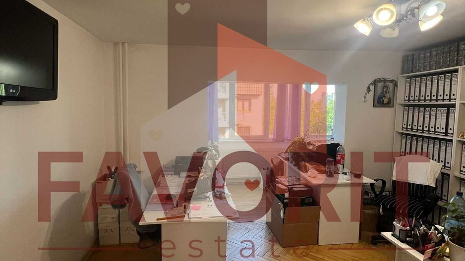 1 camera, decomandat | etaj 2 | centrala proprie | balcon | zona excelenta - Poză 3