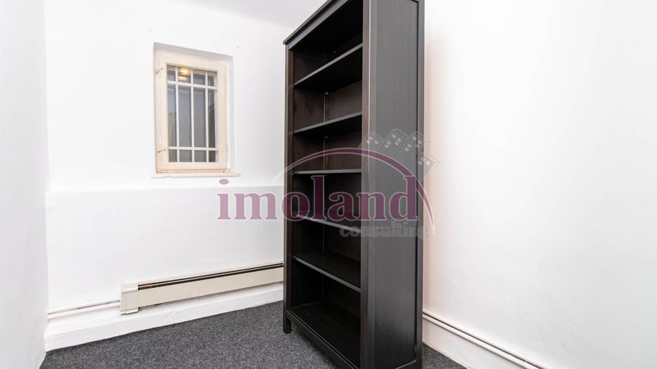 Inchiriere - Rezidenta/Birouri - Vila cu curte - Aviatorilor - Poză 34