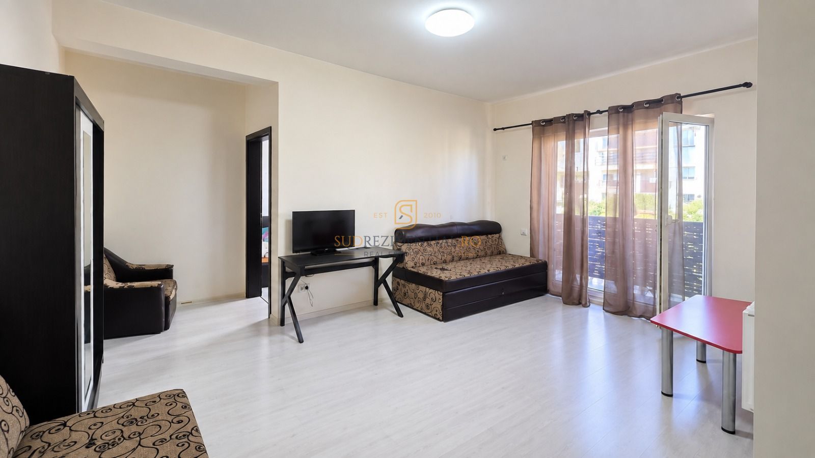Apartament 2 camere de vanzare, loc de parcare inclus,zona Grand Arena - Poză 1