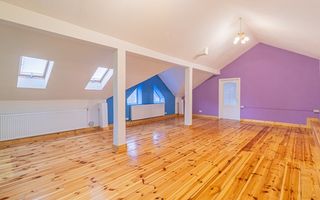 Vila in Poiana Brasov cu teren generos 1600mp, 2 corpuri, comision 0 - Poză 20