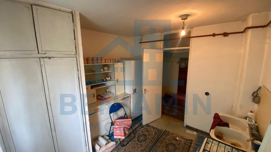 Apartament 2 camere semidecomandat spatios 56mp Rovine MOL - Poză 6
