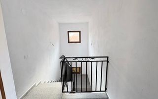 Apartament la casă cu curte – zonă liniștită, strada Zăvoi - Poză 12