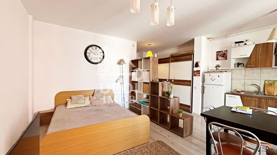 Apartament 1 camere de vânzare in zona Centrala Ared, Oradea - Poză 1