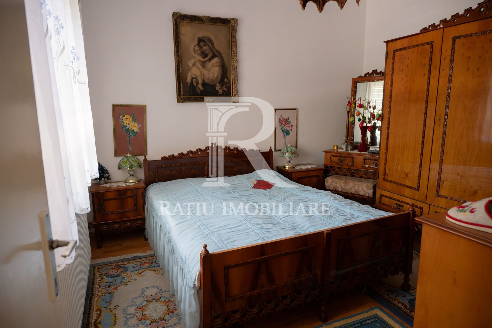 Apartament de colecție în centrul Marghitei | 4 camere | Garaj inclus - Poză 2