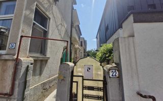 Vand apartament in vila 4 camere - Poză 3