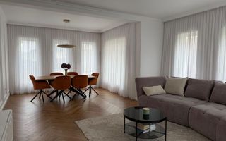 Duplex modern cu curte proprie, în zonă liniștită, aproape de pădure. - Poză 1