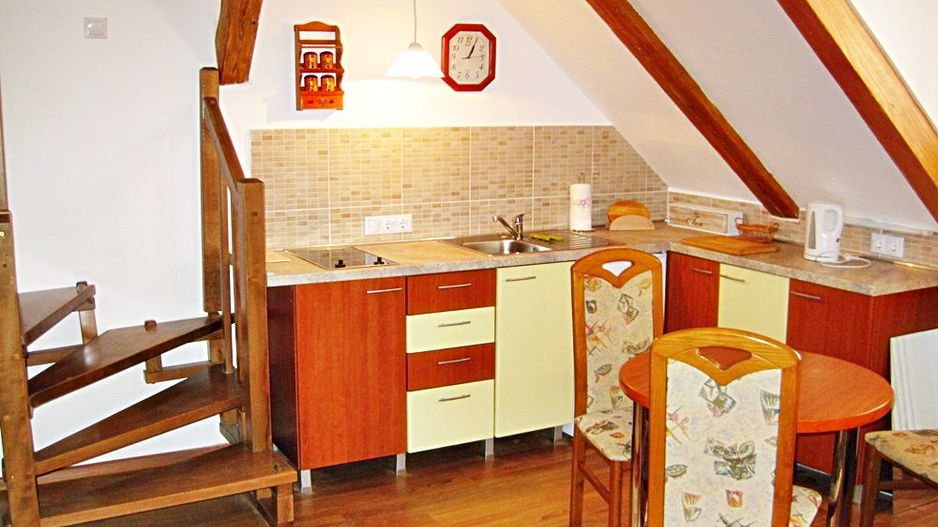 Centrul Istoric, langa Piata Sfatului, apartament 2 camere, 300 euro - Poză 7