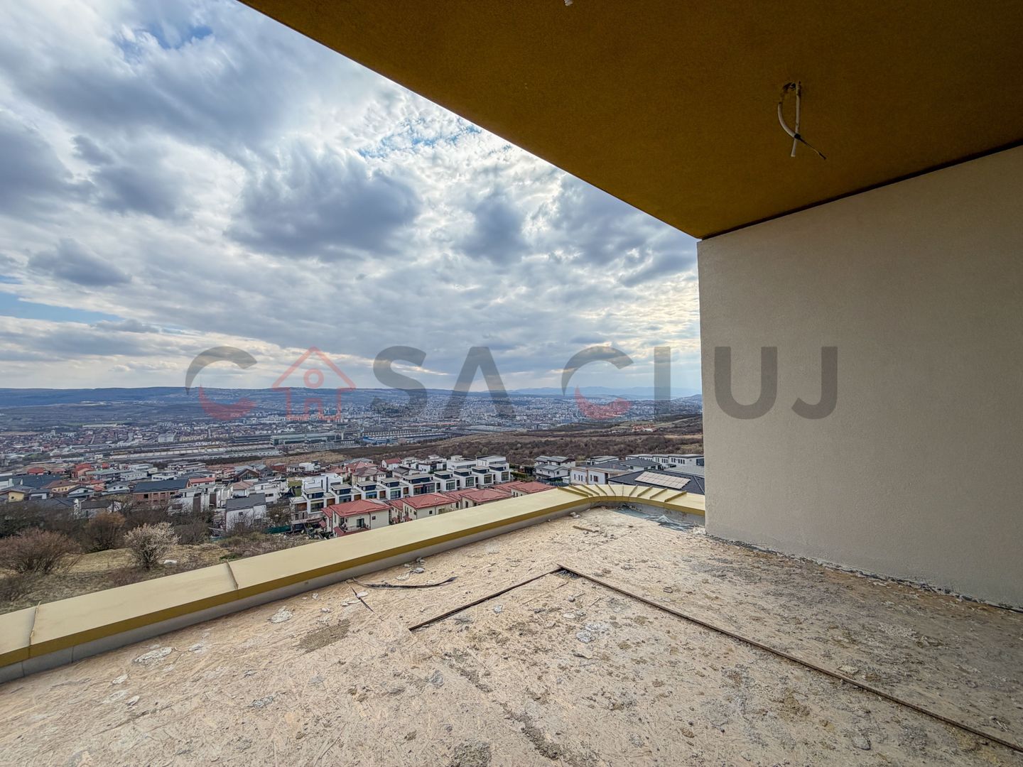 Casa zona Voronet - View superb spre oras - Poză 6