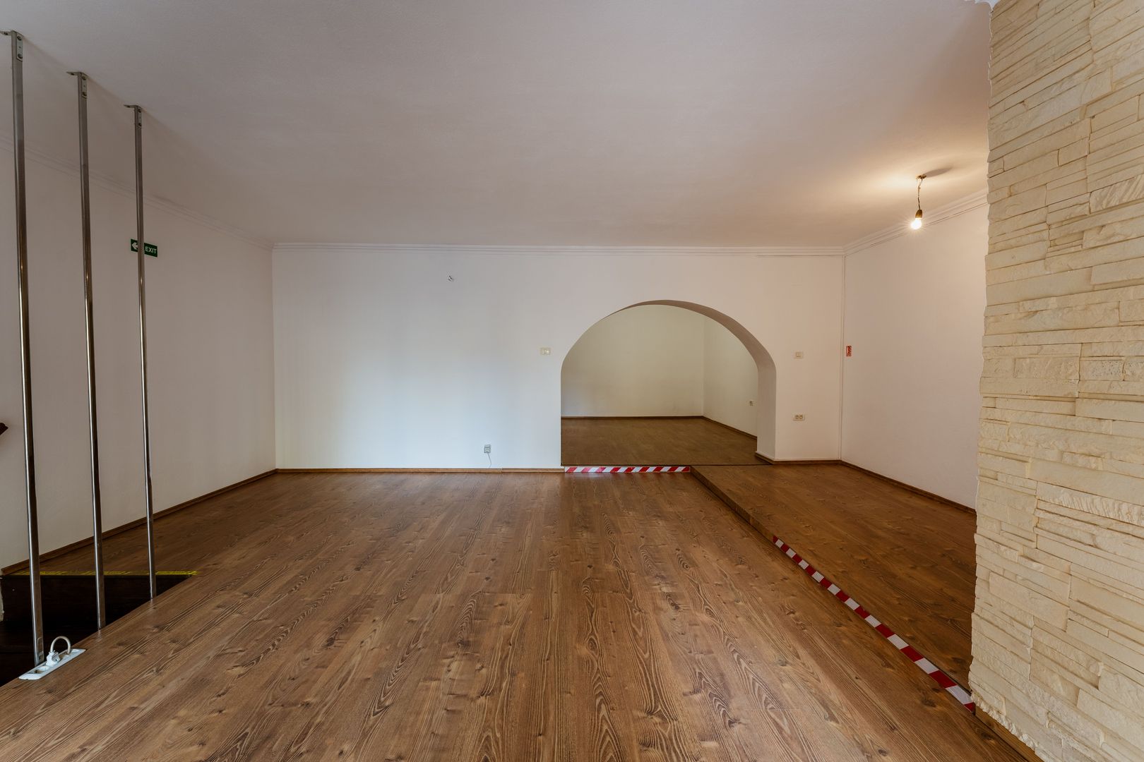 Spațiu comercial pe strada Mețianu - Poză 12