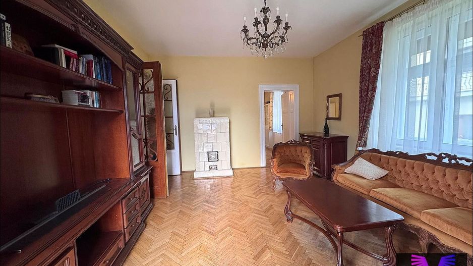 APARTAMENT 3 CAMERE LA CASA CENTRAL | CURTE PROPRIE | VICTORIEI/ PARCUL SUBARINI - Poză 3