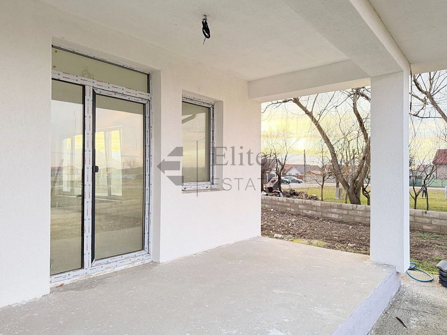 Casa noua cu 4 camere la 6 km de Oradea - Poză 12