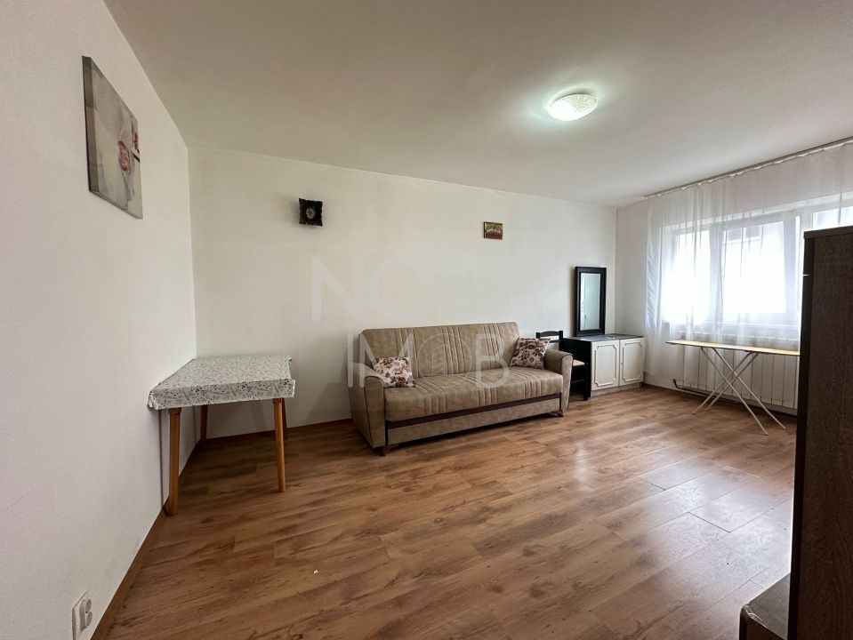Apartament 2 camere, decomandat, Strada Siretului - Poză 1
