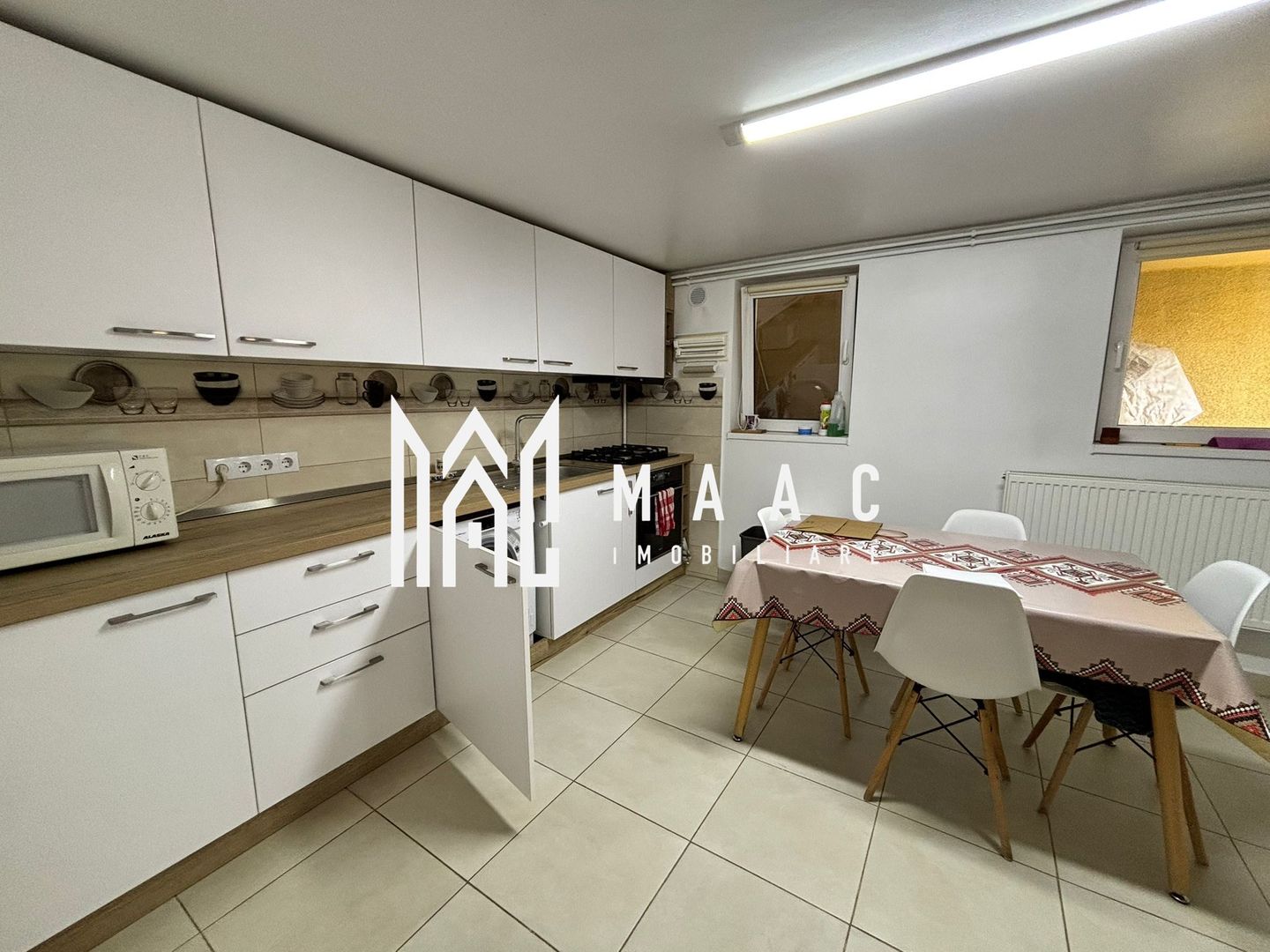 Apartament 4 camere decomandat | Terezian, Sibiu | 180 mp, curte 400 mp - Poză 21