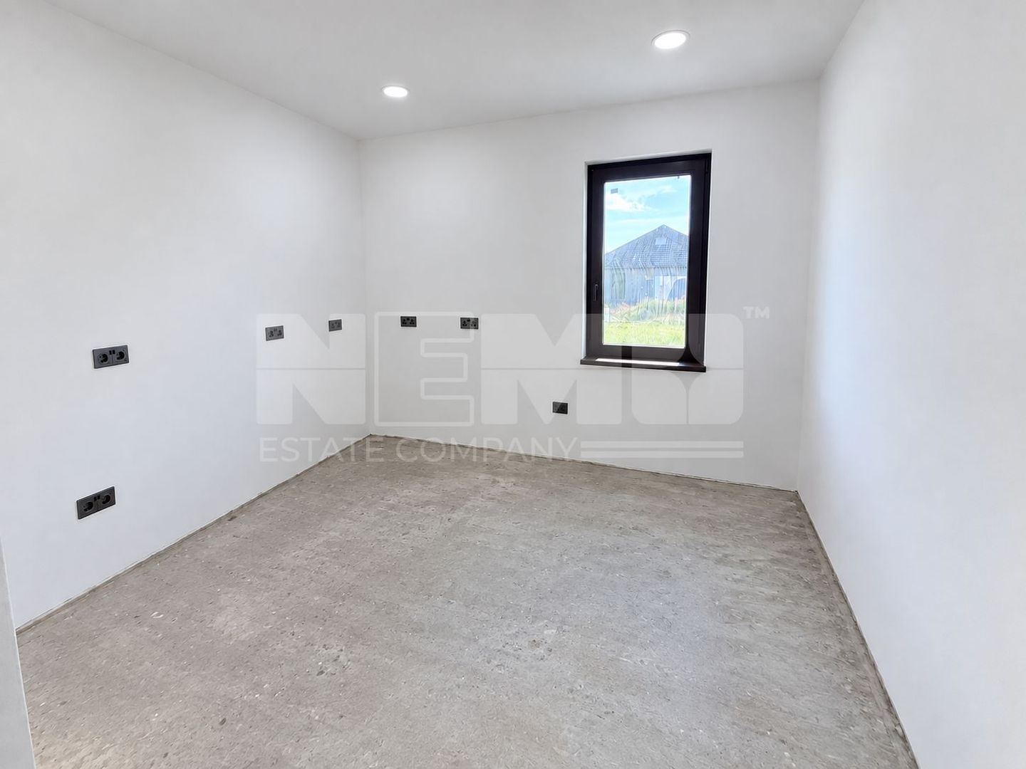 Casă în stil bucovinean de vânzare | Horodnic de Sus | 105.000 Euro - Poză 8