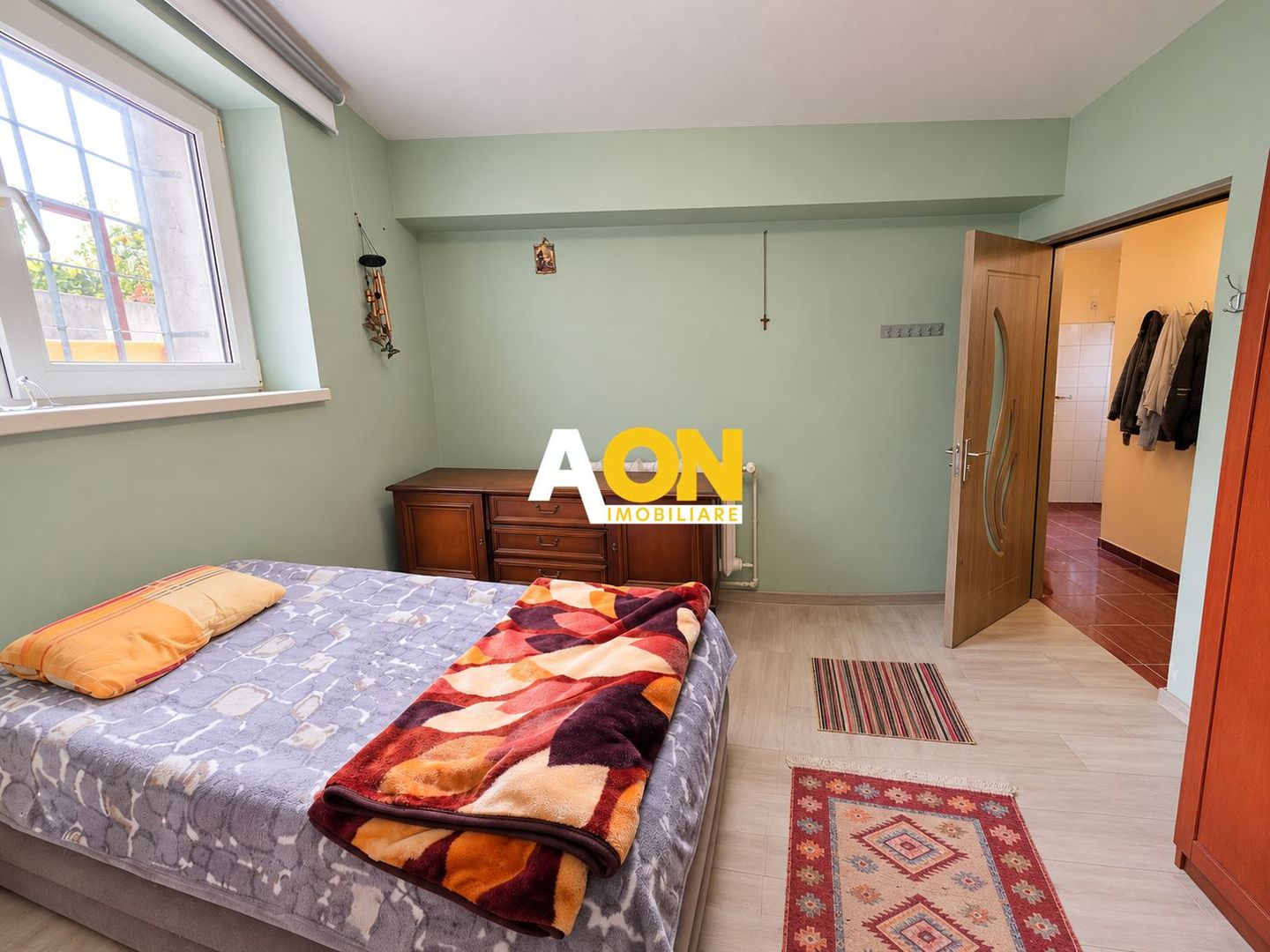 Apartament 2 camere, mobilat, utilat, la demisol, bloc 2007, Cetate - Poză 5