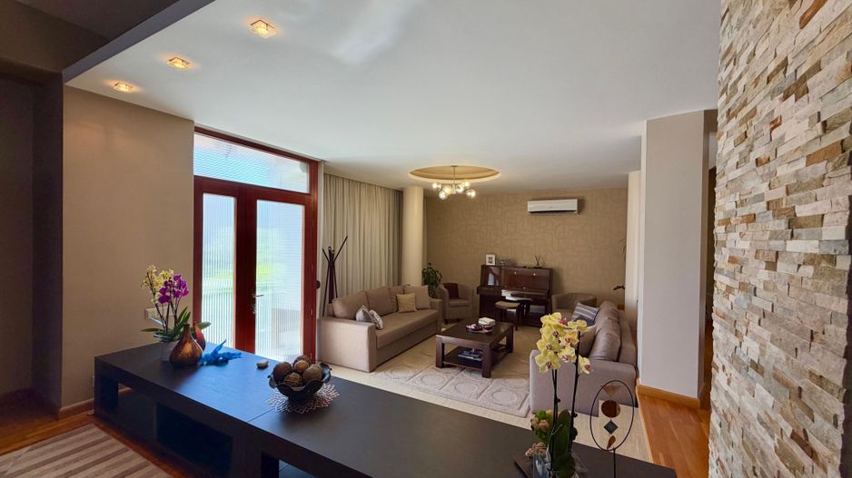 Casă premium Braytim | 273 mp utili | 4 băi | 3 terase | Garaj dublu - Poză 1