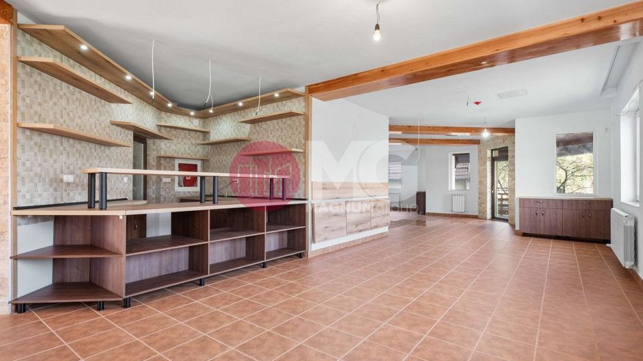 Pensiune 20 camere castelul Bran - Poză 7