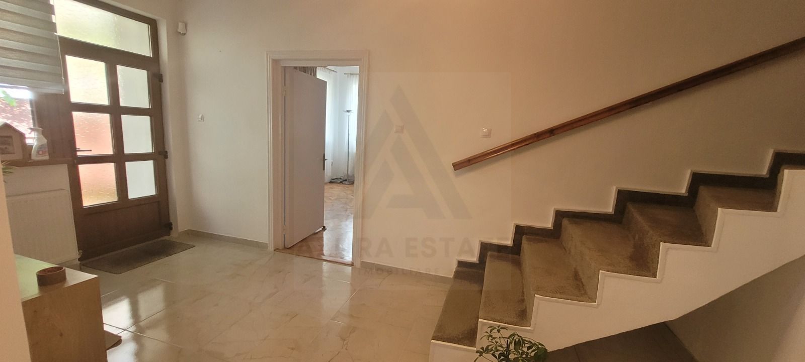 Casa duplex 4 camere 140 mp utili curte 150 mp zona Parcul Sub Arini - Poză 10
