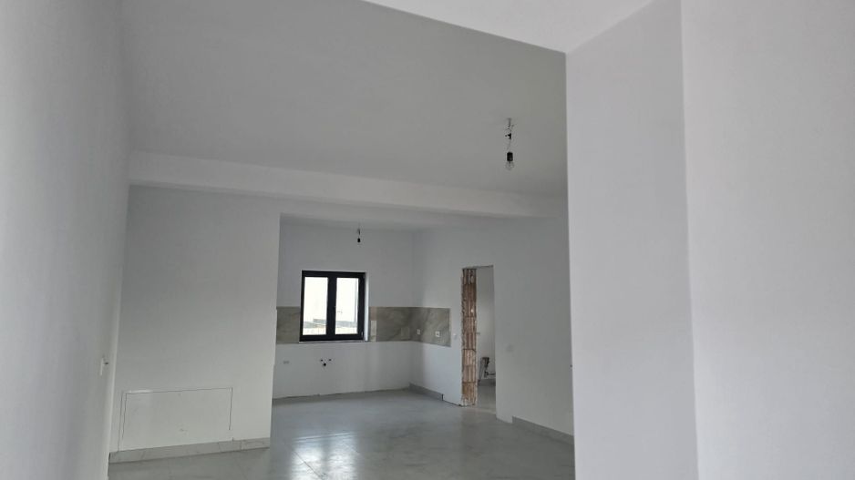 Casă Nouă Modernă de Vânzare –Sărata, Bacău,Confort, Spațiu și Liniste - Poză 11