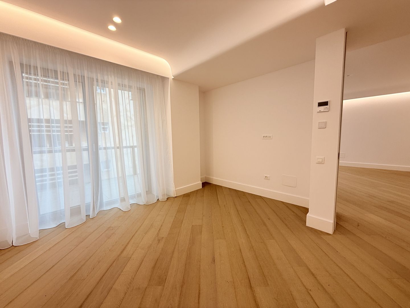 Oportunitate 2 camere Cortina126 - Iancu Nicolae - Poză 5