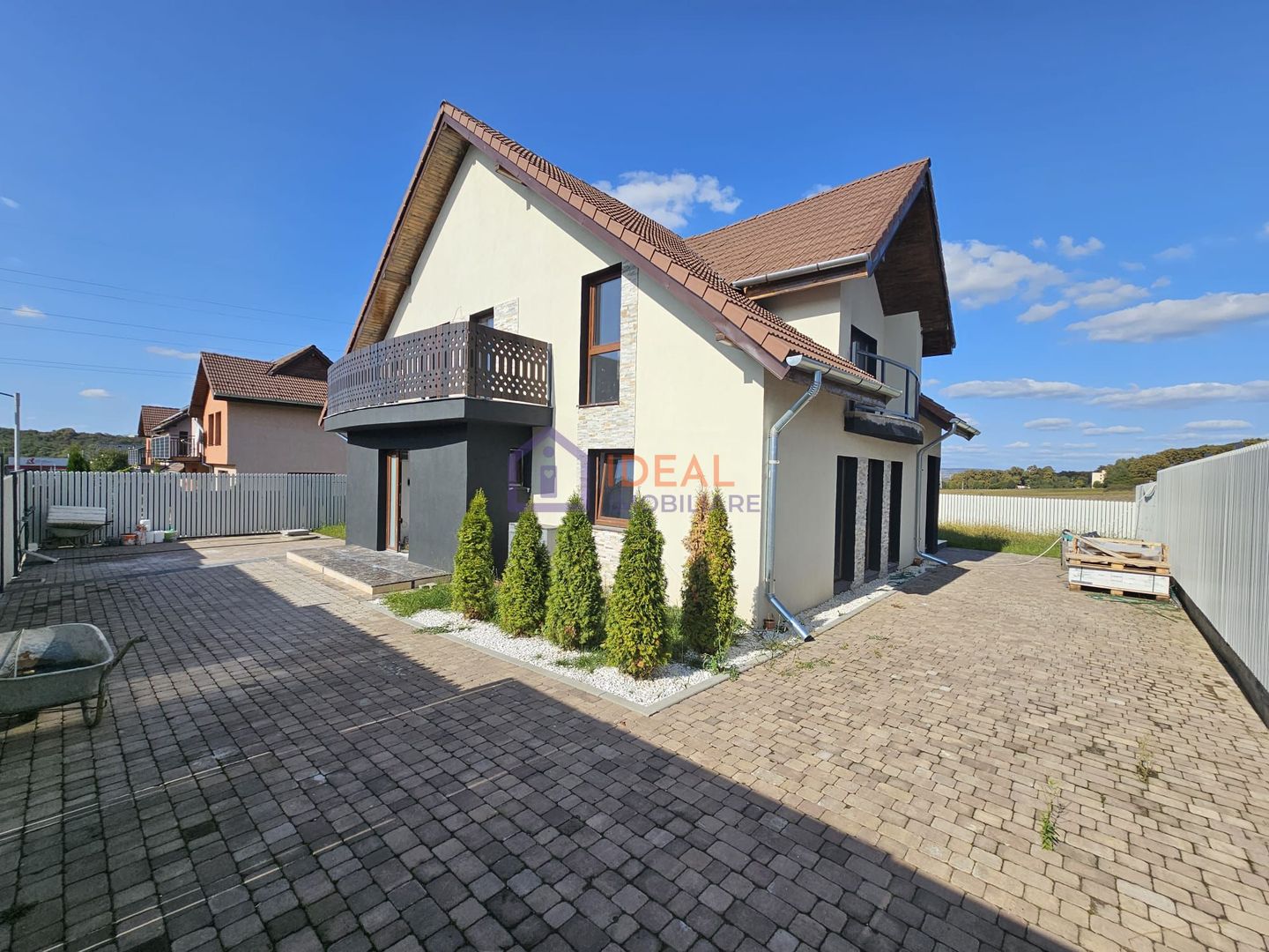 Casa Individuala La Cheie cu 5 camere si 566 mp teren, in Cisnadie - Poză 1