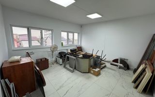 Spatii birouri de inchiriat renovate moderne L329 - Poză 20